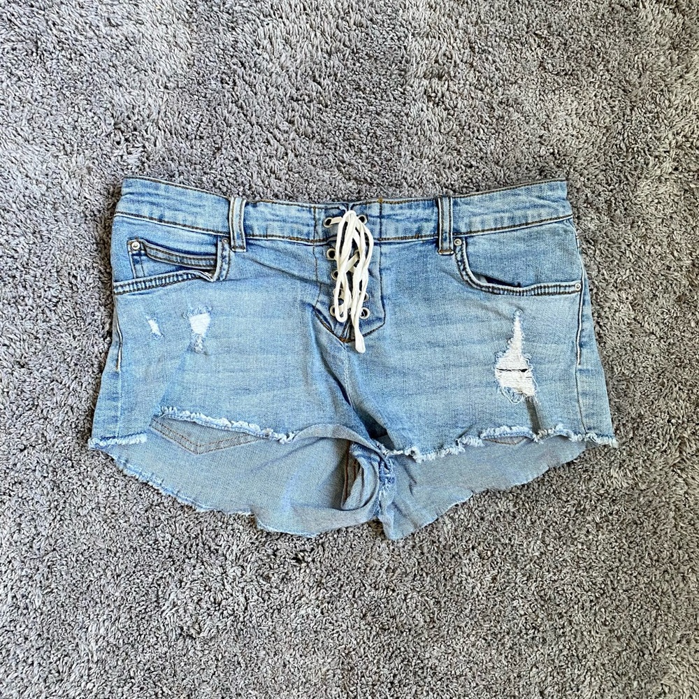 Billabong Mid-rise Lace Up Jean Shorts